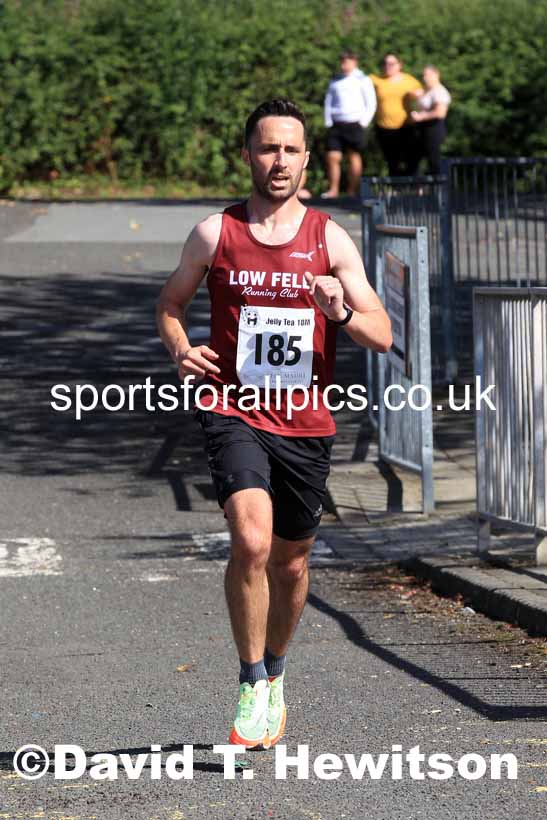 Tynedale Jelly Tea 10 Mile Road Race, Ovingham, Northumberland, Sunday, Aug. 21st. Photo: David T. Hewitson/Sports for All Pics